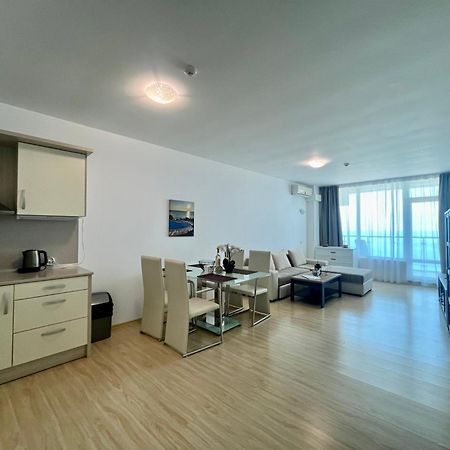 Плажни Апартаменти Силвър Бийч - Silver Beach Sea Apartments Byala  Dış mekan fotoğraf