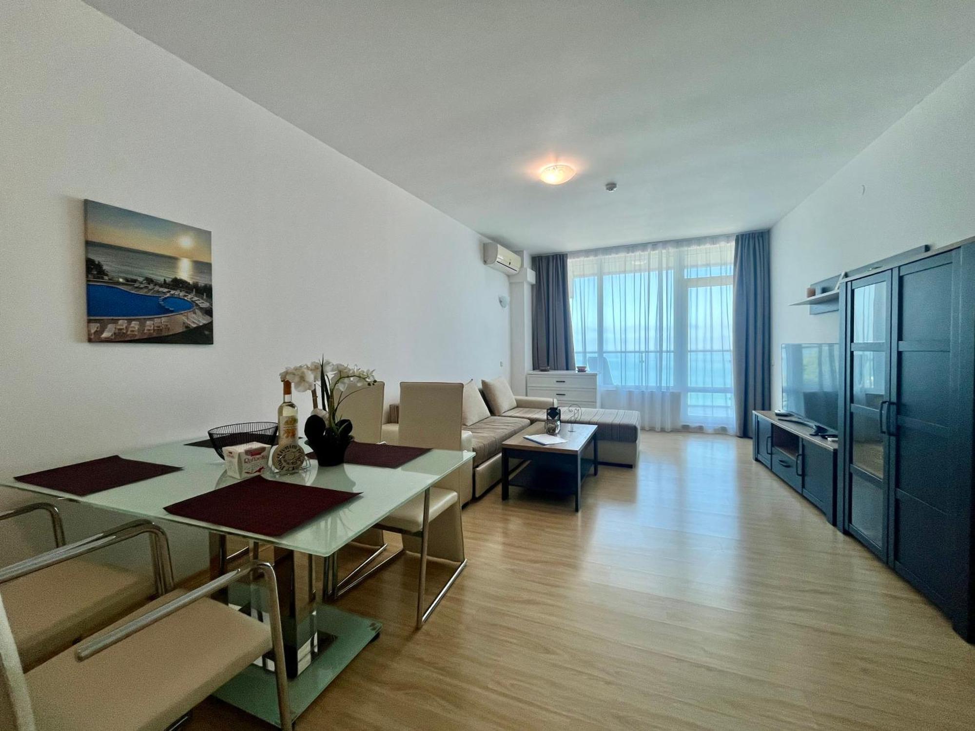 Плажни Апартаменти Силвър Бийч - Silver Beach Sea Apartments Byala  Dış mekan fotoğraf